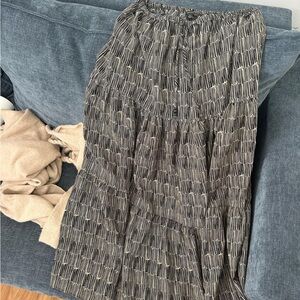 Elegant Black and White Women's Skirt